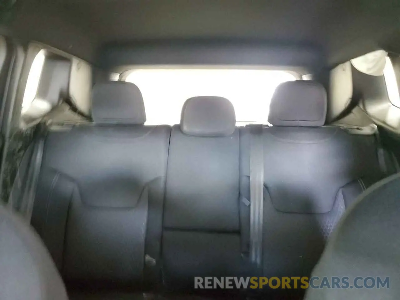 10 fotografías del automóvil dañado ZACNJDBB2MPN14695 JEEP RENEGADE 2021