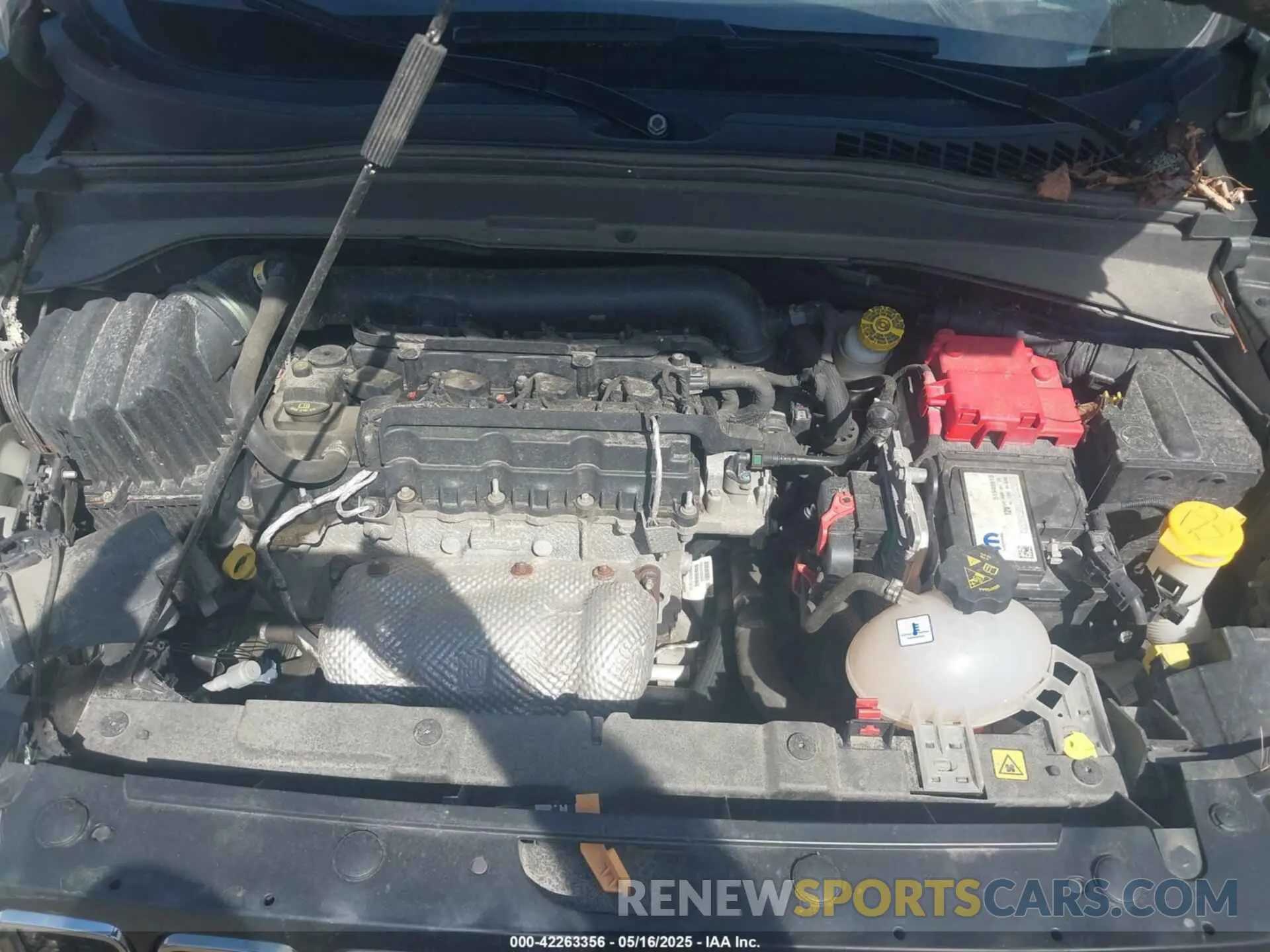 10 fotografías del automóvil dañado ZACNJDBB2MPN31688 JEEP RENEGADE 2021