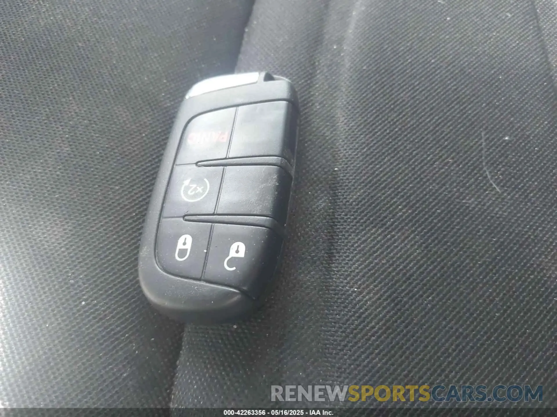 11 fotografías del automóvil dañado ZACNJDBB2MPN31688 JEEP RENEGADE 2021