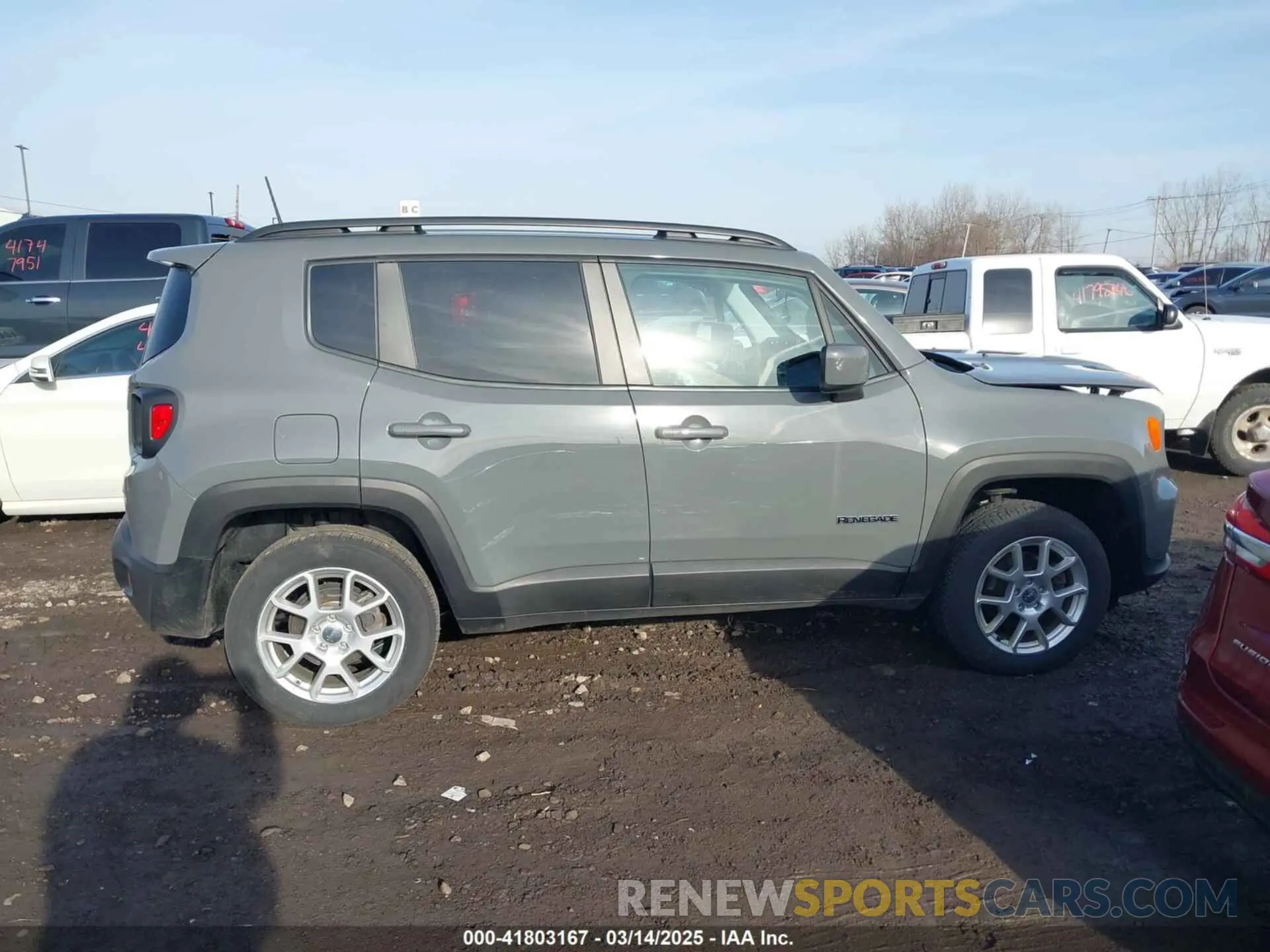 13 fotografías del automóvil dañado ZACNJDBB3MPN22076 JEEP RENEGADE 2021