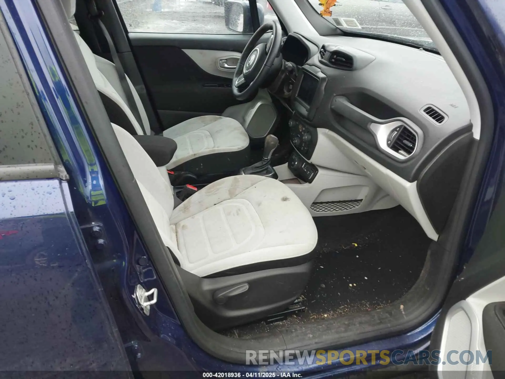 5 fotografías del automóvil dañado ZACNJDBB5MPN32608 JEEP RENEGADE 2021