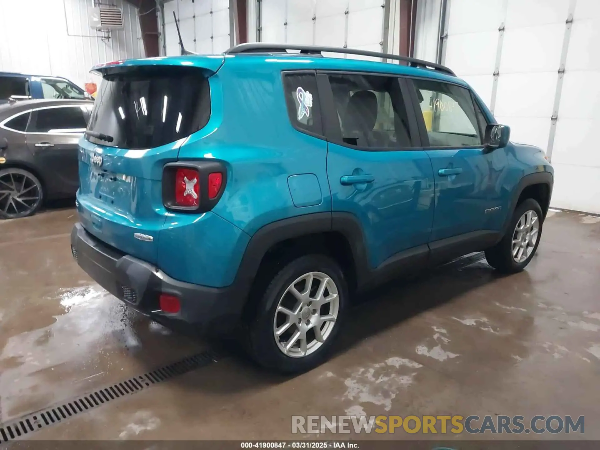 4 fotografías del automóvil dañado ZACNJDBB6MPM34798 JEEP RENEGADE 2021