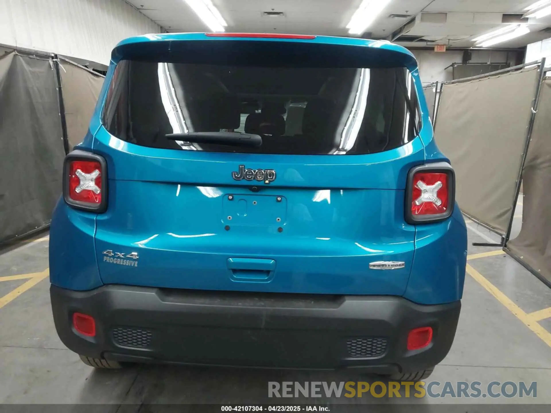16 fotografías del automóvil dañado ZACNJDBB7MPN36630 JEEP RENEGADE 2021