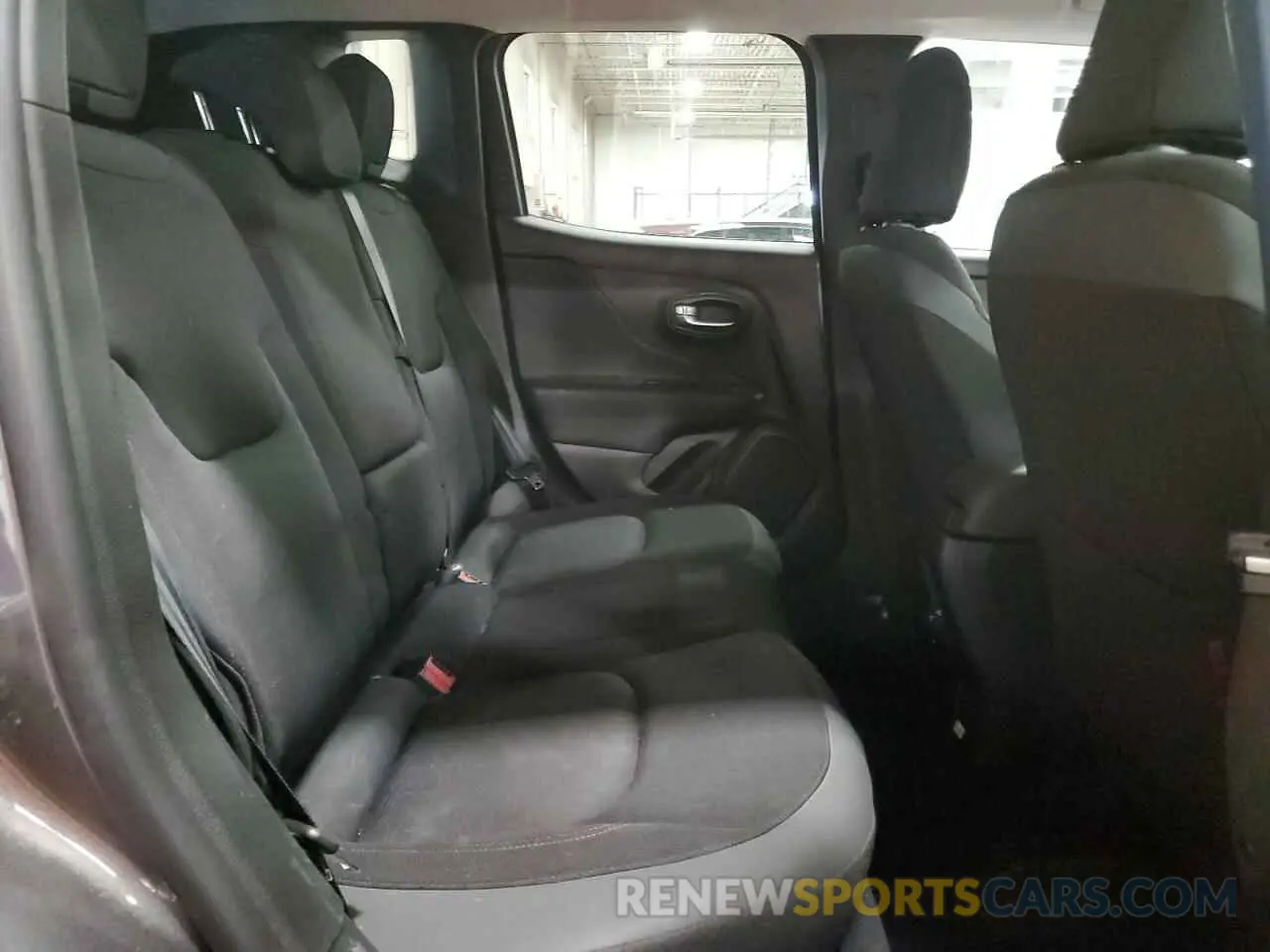11 fotografías del automóvil dañado ZACNJDC1XMPM92810 JEEP RENEGADE 2021