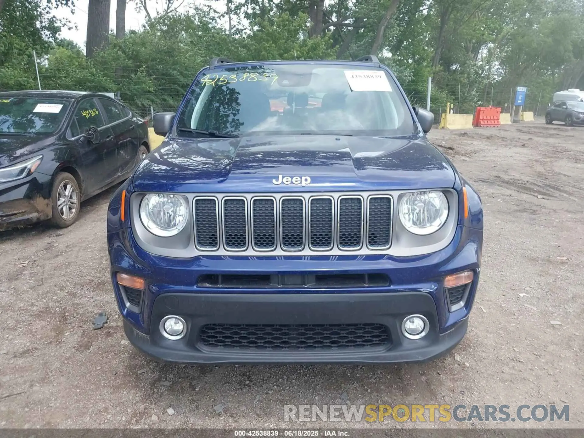 12 fotografías del automóvil dañado ZACNJDD15MPM09850 JEEP RENEGADE 2021