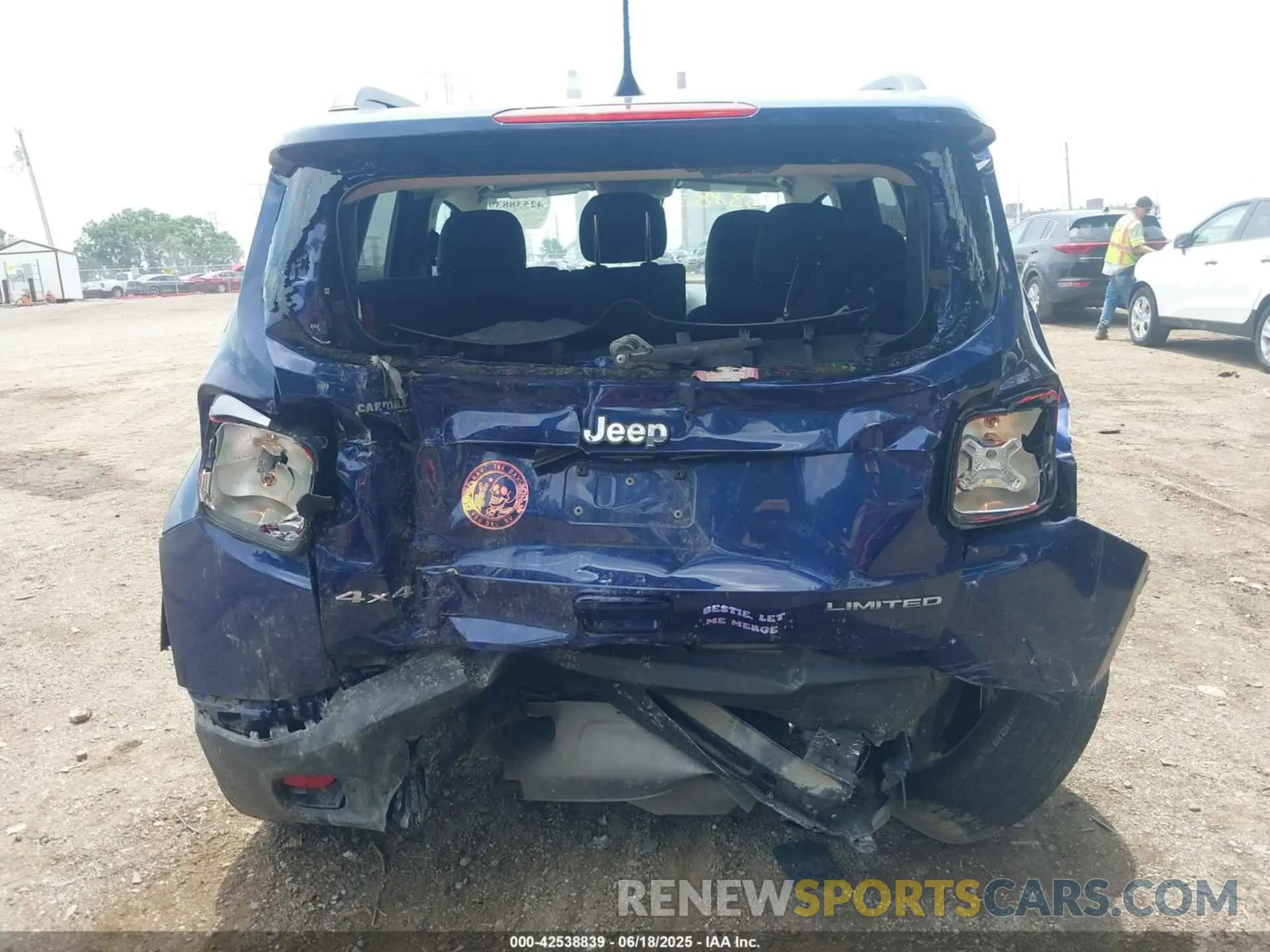 16 fotografías del automóvil dañado ZACNJDD15MPM09850 JEEP RENEGADE 2021