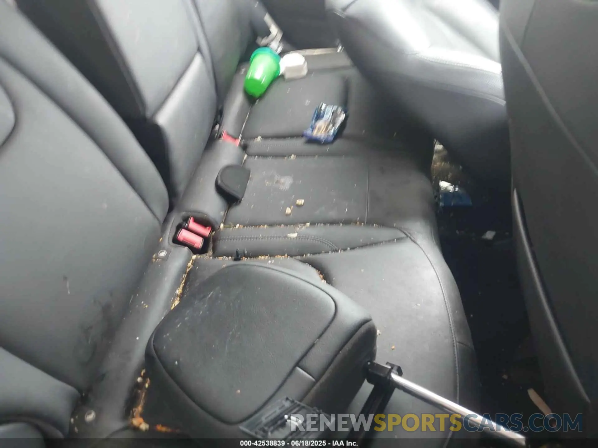 8 fotografías del automóvil dañado ZACNJDD15MPM09850 JEEP RENEGADE 2021