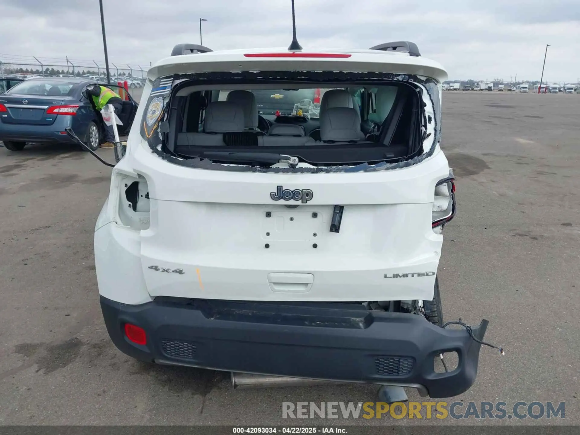 16 fotografías del automóvil dañado ZACNJDD15MPM49765 JEEP RENEGADE 2021