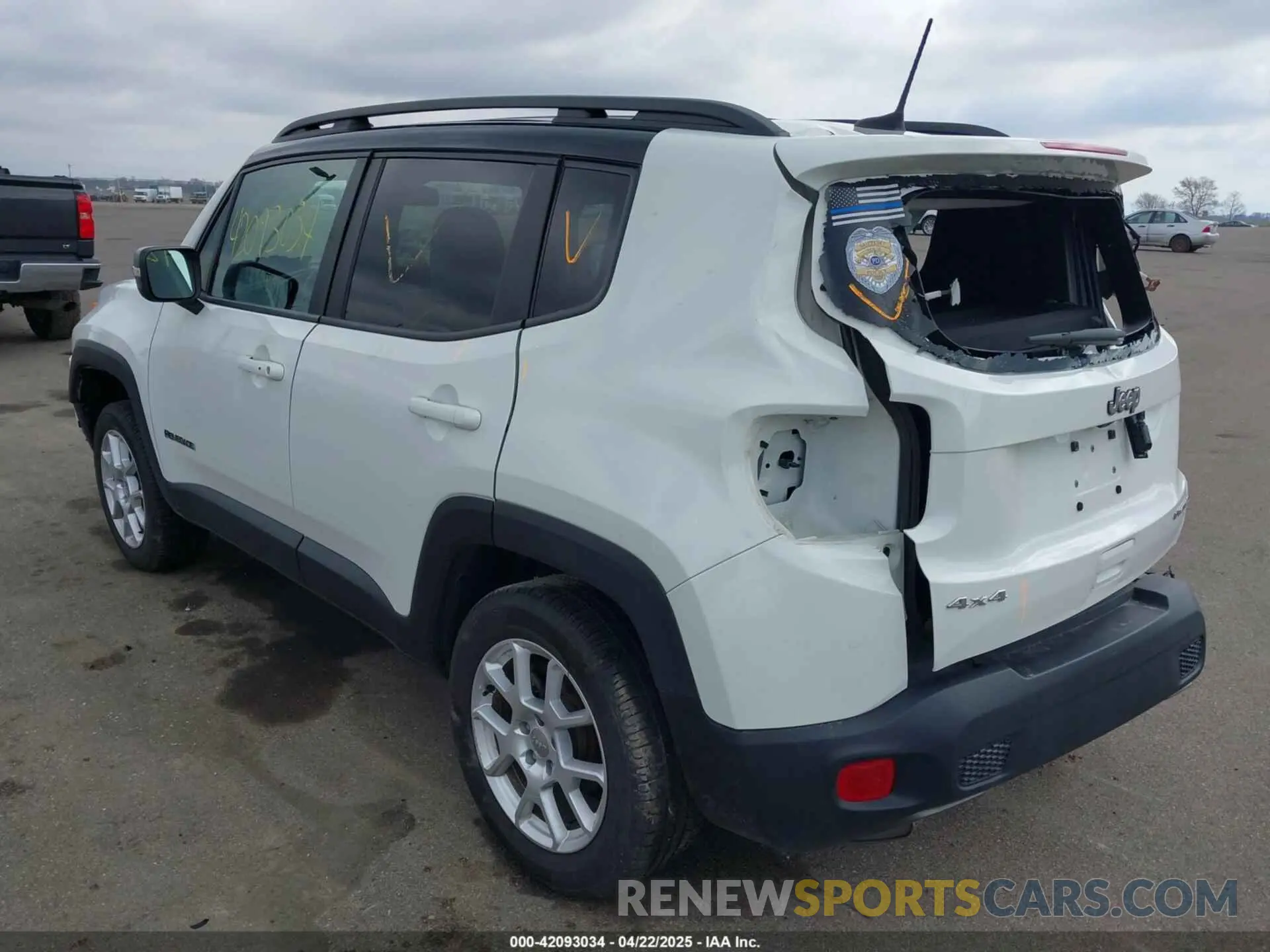 3 fotografías del automóvil dañado ZACNJDD15MPM49765 JEEP RENEGADE 2021
