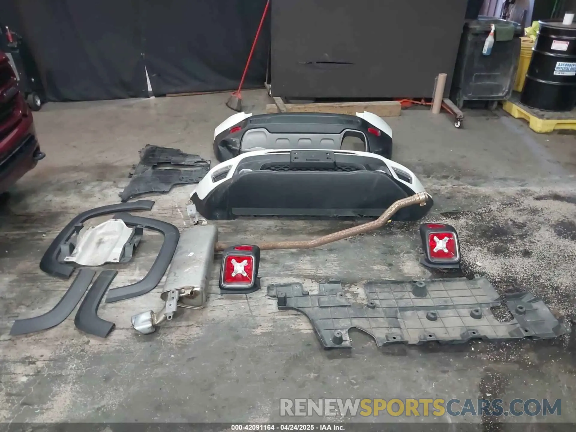 12 fotografías del automóvil dañado ZACNJDD19MPM23265 JEEP RENEGADE 2021