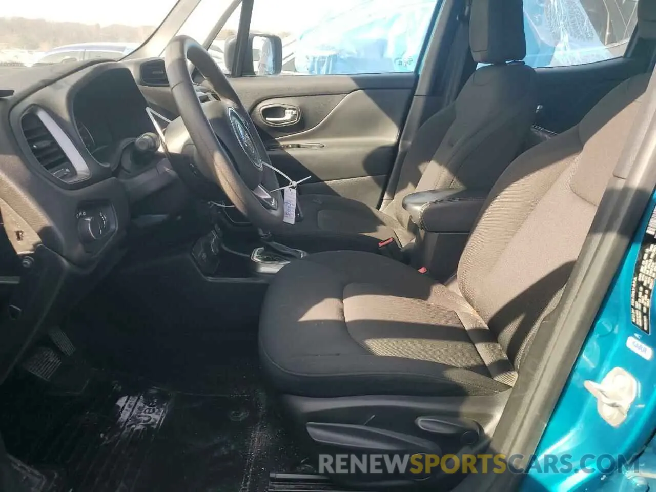 7 fotografías del automóvil dañado ZACNJDA11NPN65003 JEEP RENEGADE 2022