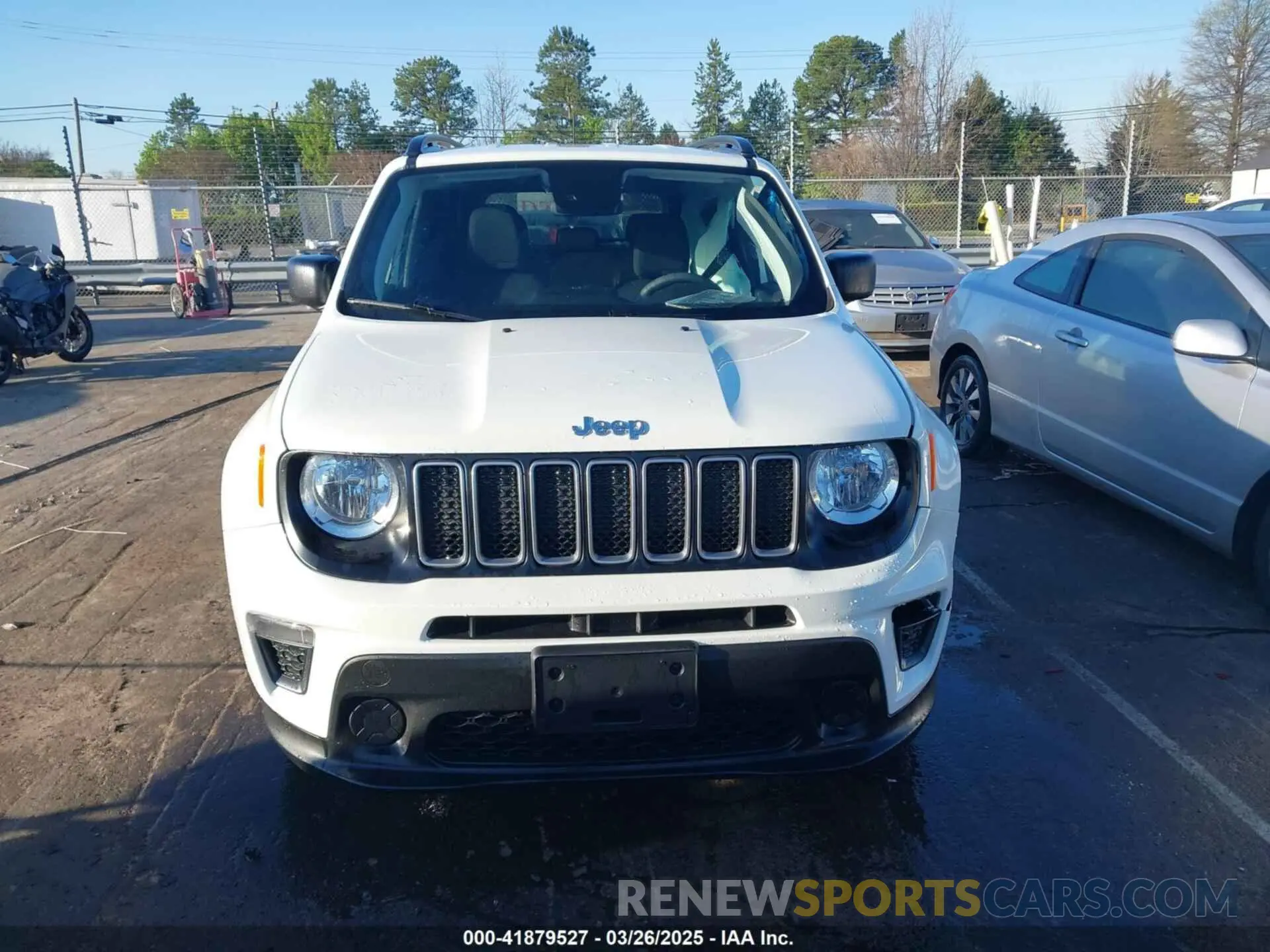 11 fotografías del automóvil dañado ZACNJDA13NPN46548 JEEP RENEGADE 2022