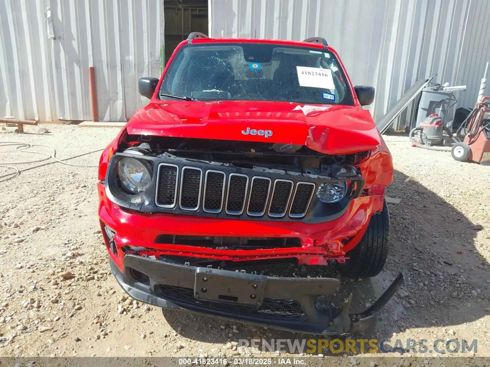 12 fotografías del automóvil dañado ZACNJDA19NPN47543 JEEP RENEGADE 2022