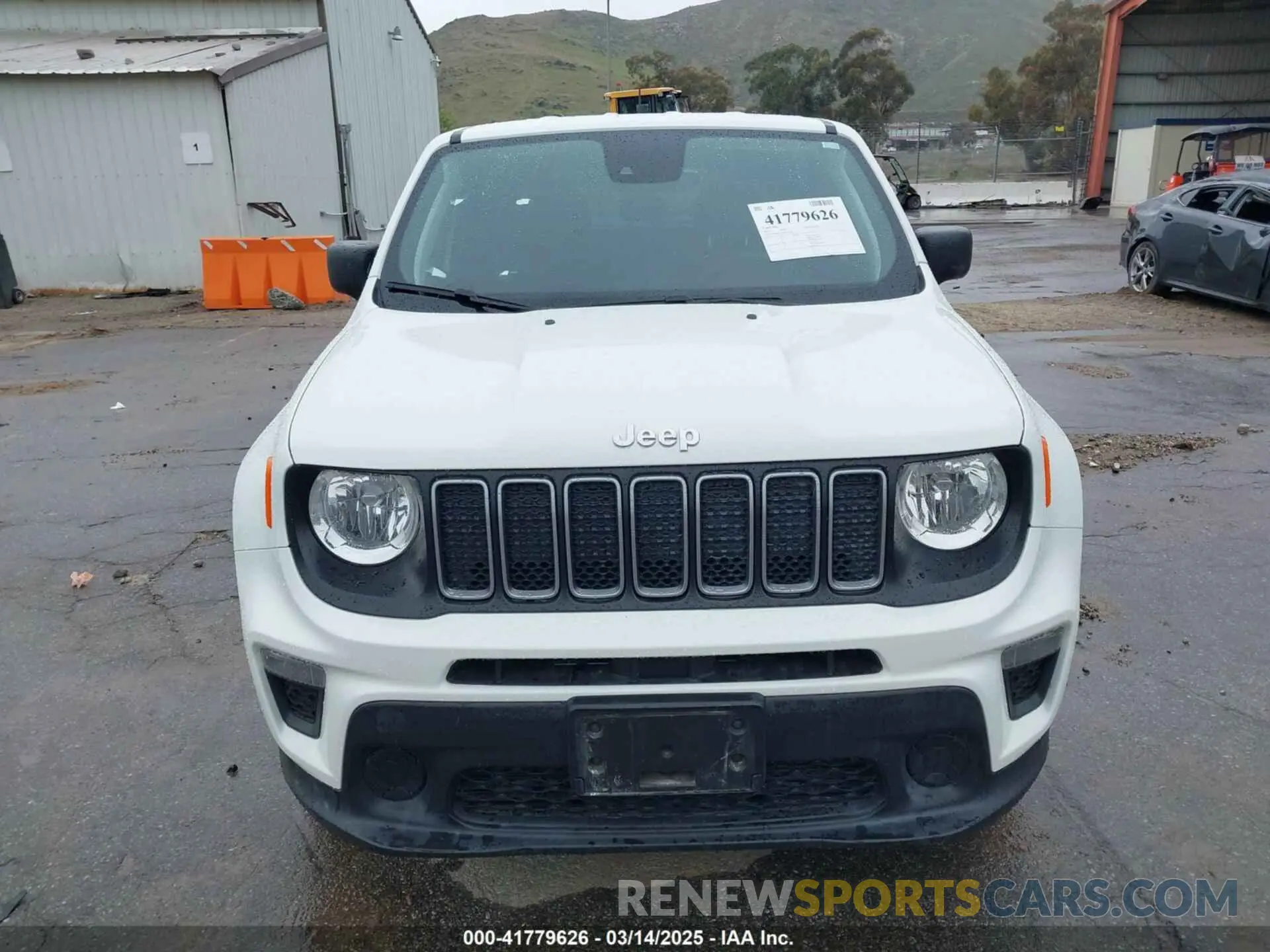 12 fotografías del automóvil dañado ZACNJDA1XNPN56686 JEEP RENEGADE 2022