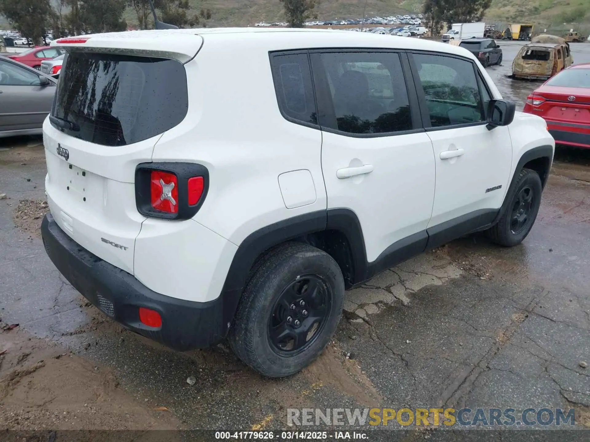 4 fotografías del automóvil dañado ZACNJDA1XNPN56686 JEEP RENEGADE 2022