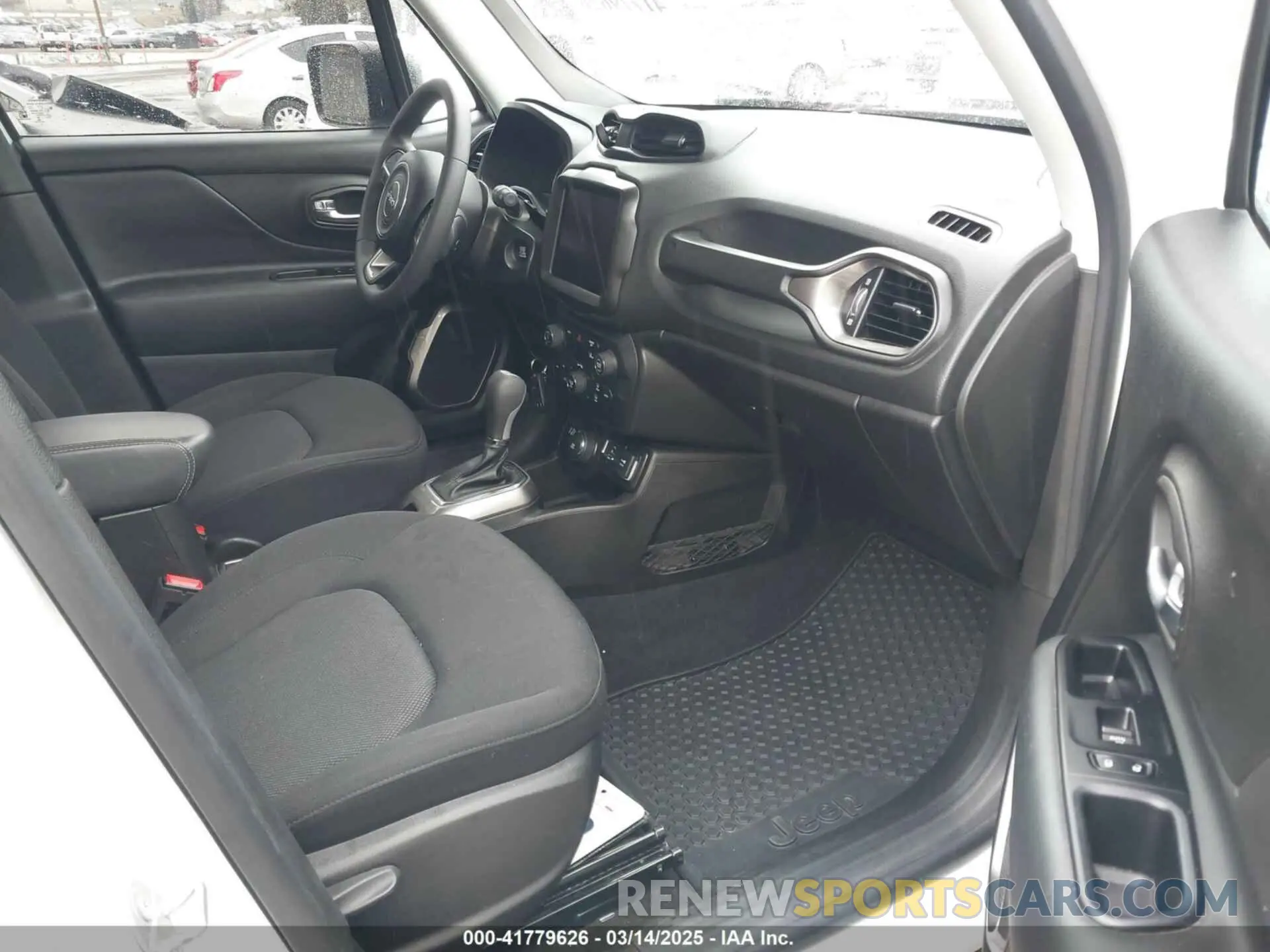 5 fotografías del automóvil dañado ZACNJDA1XNPN56686 JEEP RENEGADE 2022