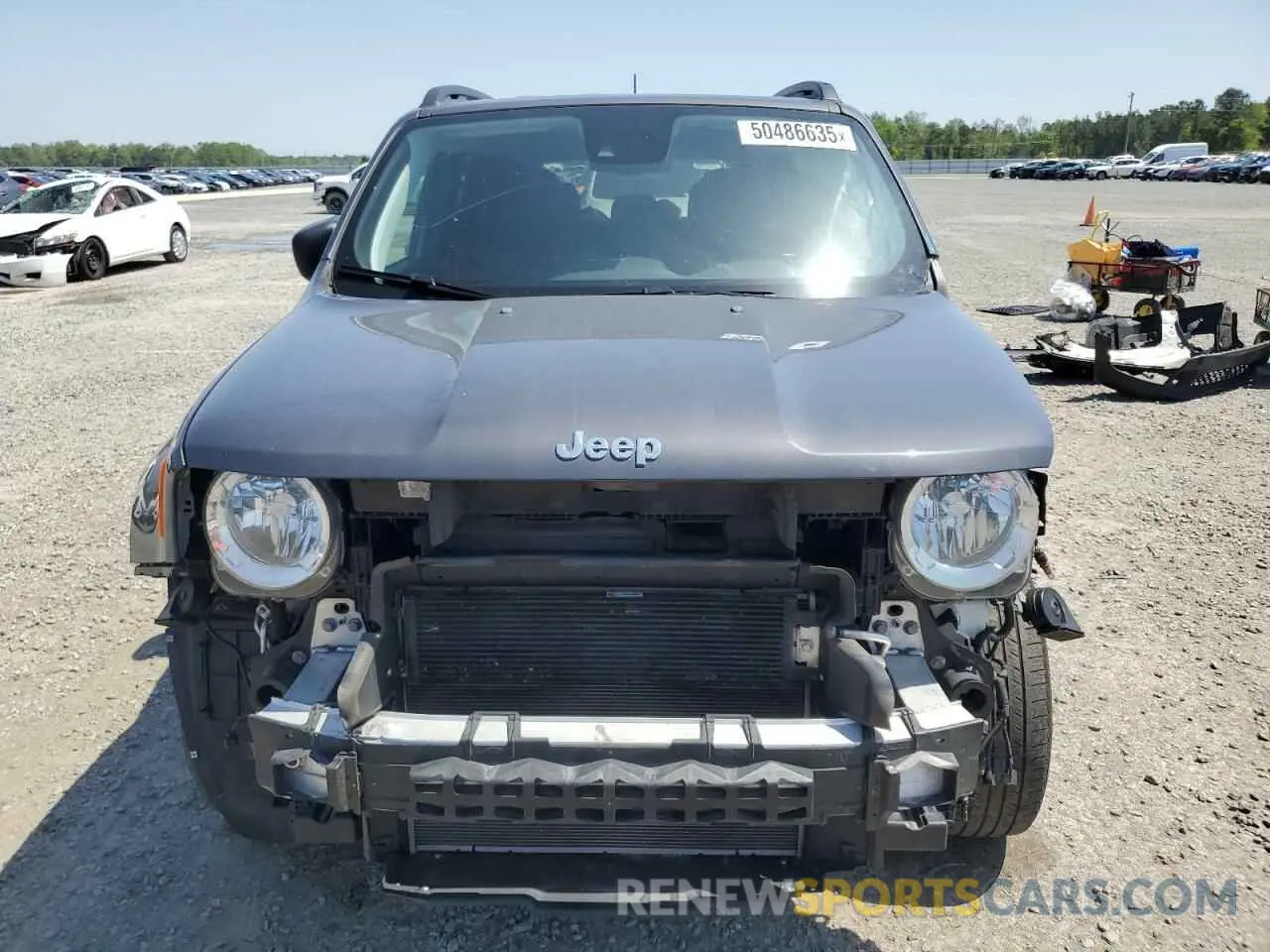 5 fotografías del automóvil dañado ZACNJDB11NPN60155 JEEP RENEGADE 2022