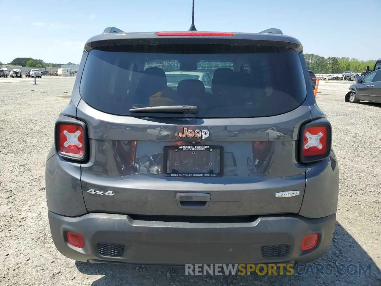 6 fotografías del automóvil dañado ZACNJDB11NPN60155 JEEP RENEGADE 2022