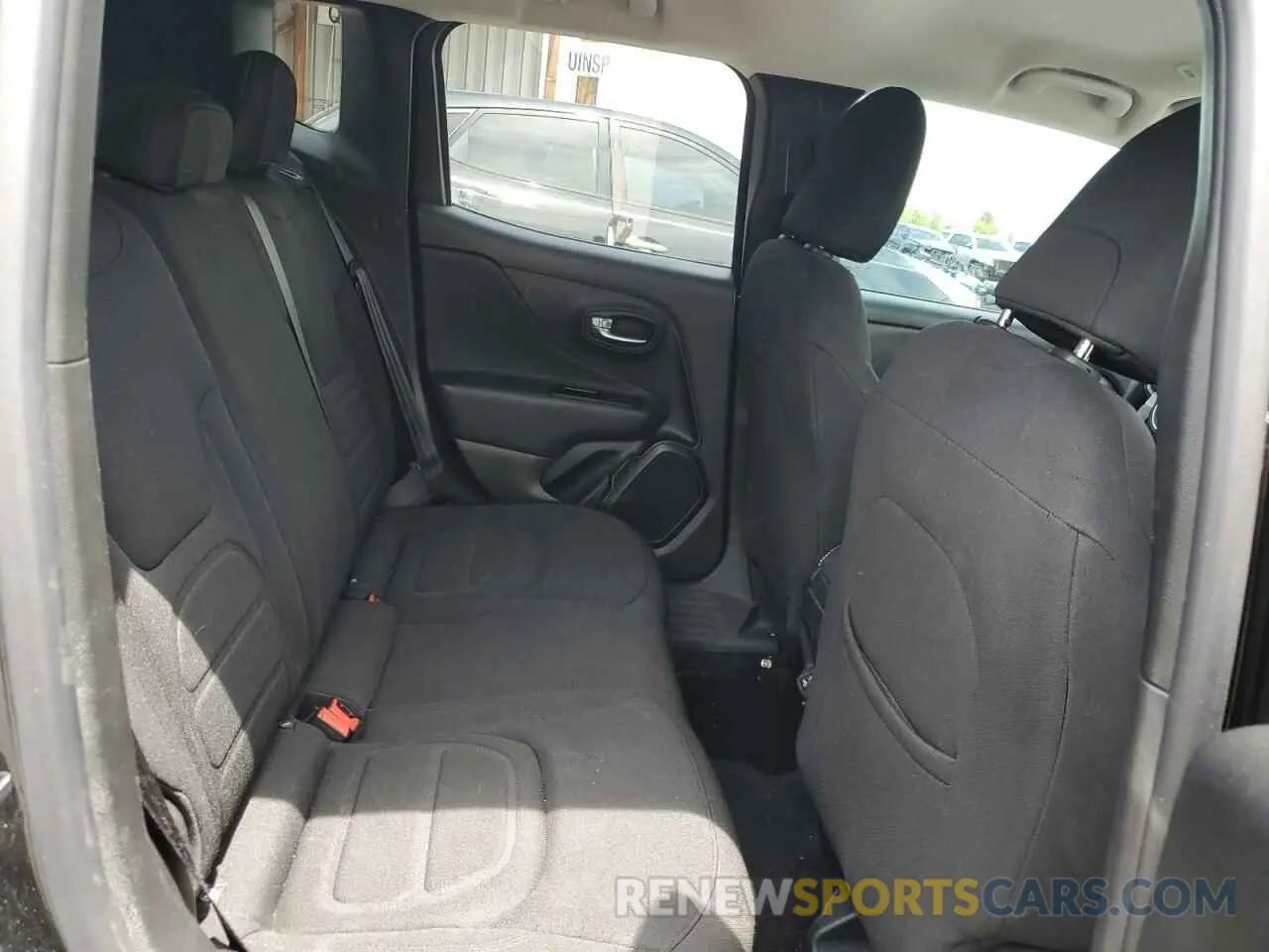 10 fotografías del automóvil dañado ZACNJDB15NPN71983 JEEP RENEGADE 2022