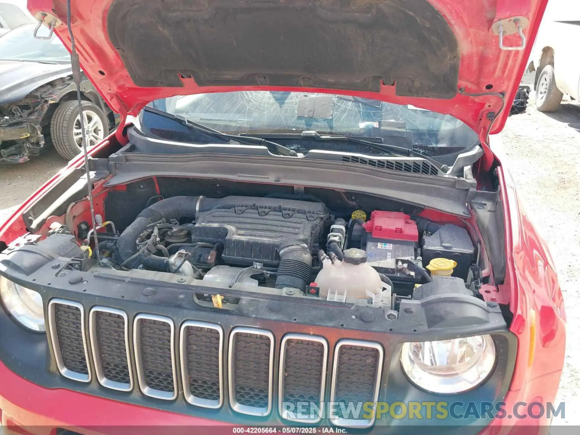 10 fotografías del automóvil dañado ZACNJDB1XNPN46562 JEEP RENEGADE 2022