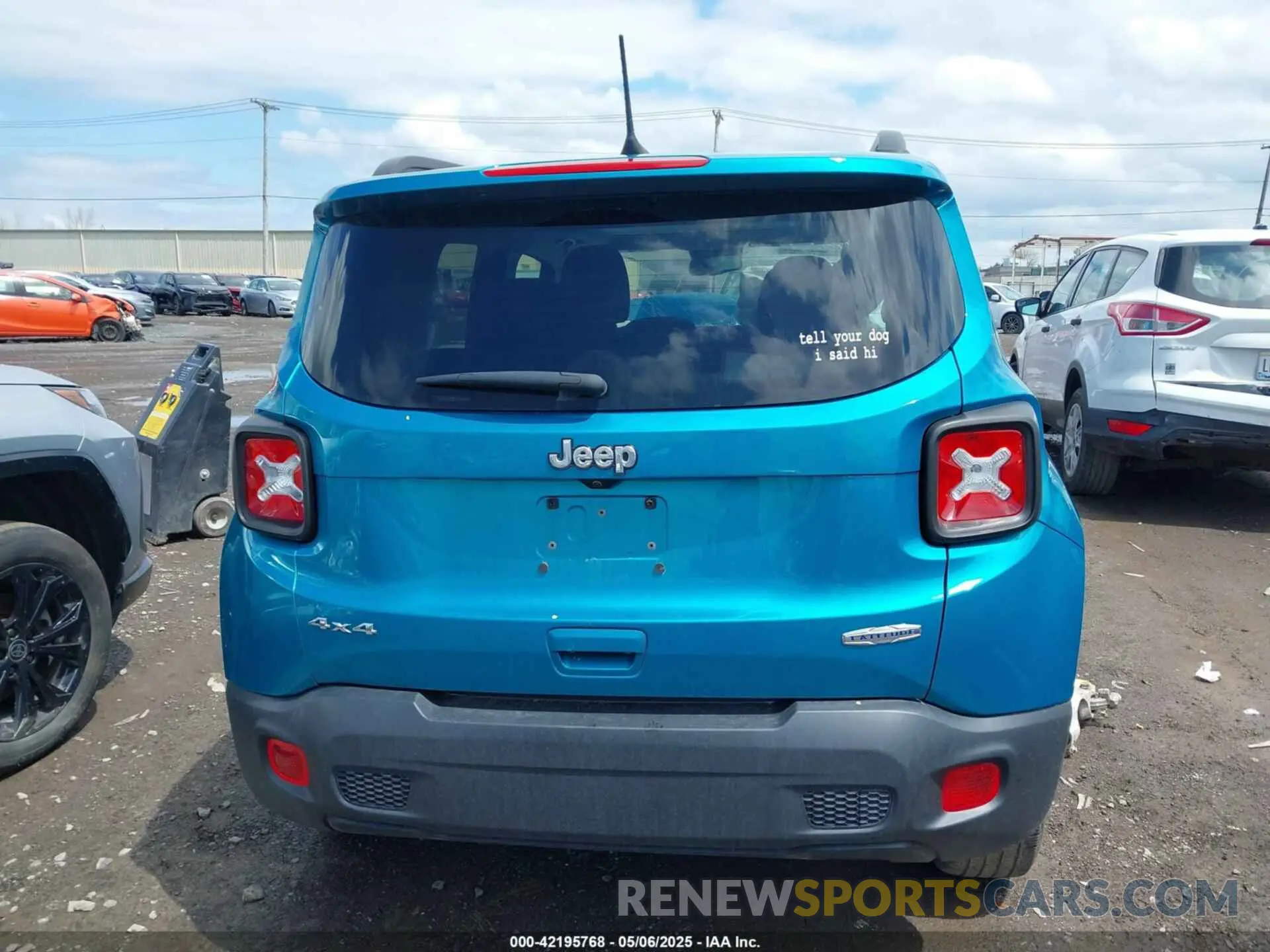 15 fotografías del automóvil dañado ZACNJDB1XNPN66679 JEEP RENEGADE 2022