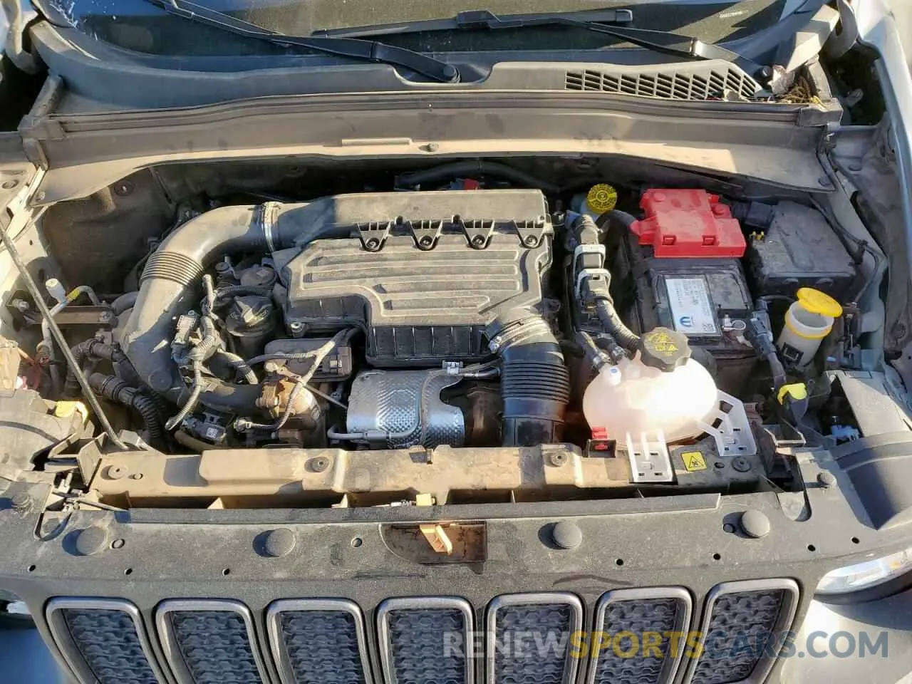 14 fotografías del automóvil dañado ZACNJDC19NPN63173 JEEP RENEGADE 2022