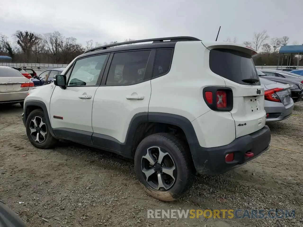 2 fotografías del automóvil dañado ZACNJDC1XNPN86915 JEEP RENEGADE 2022