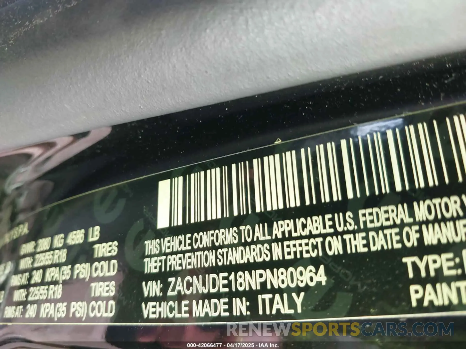 9 fotografías del automóvil dañado ZACNJDE18NPN80964 JEEP RENEGADE 2022