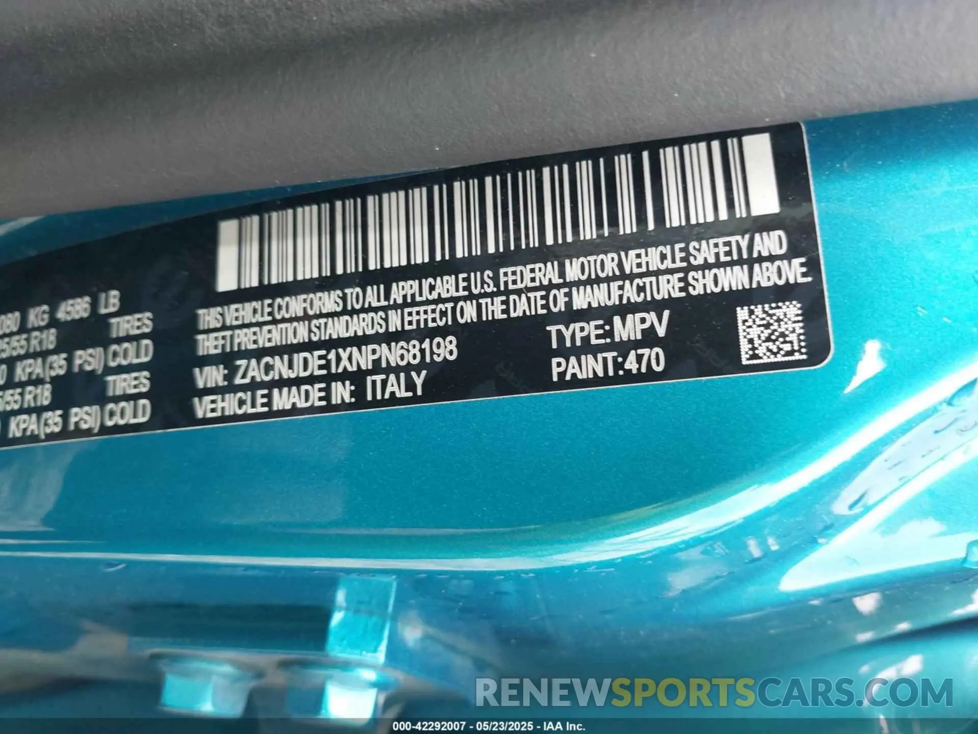 9 fotografías del automóvil dañado ZACNJDE1XNPN68198 JEEP RENEGADE 2022