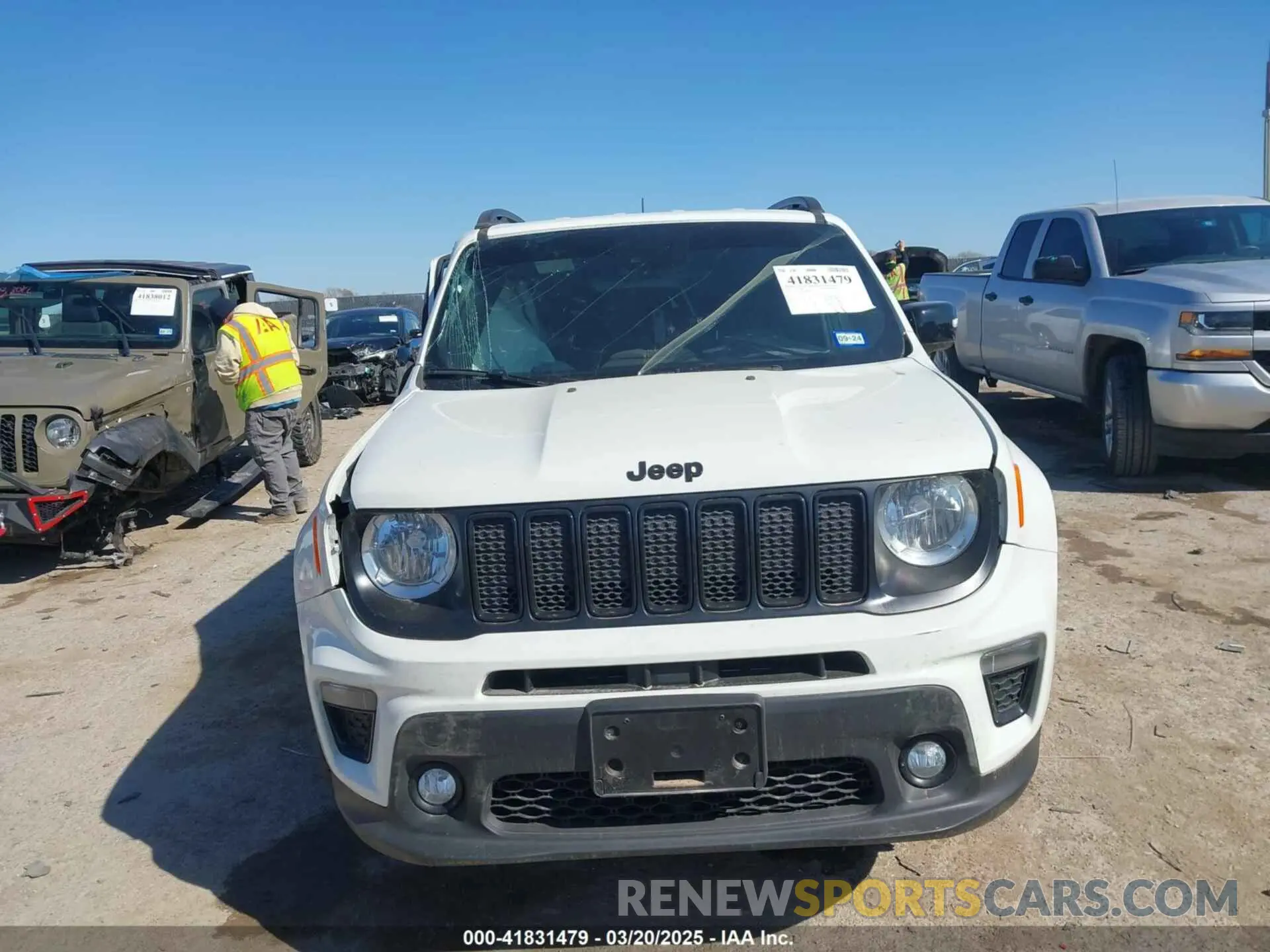12 fotografías del automóvil dañado ZACNJDE1XNPN71389 JEEP RENEGADE 2022