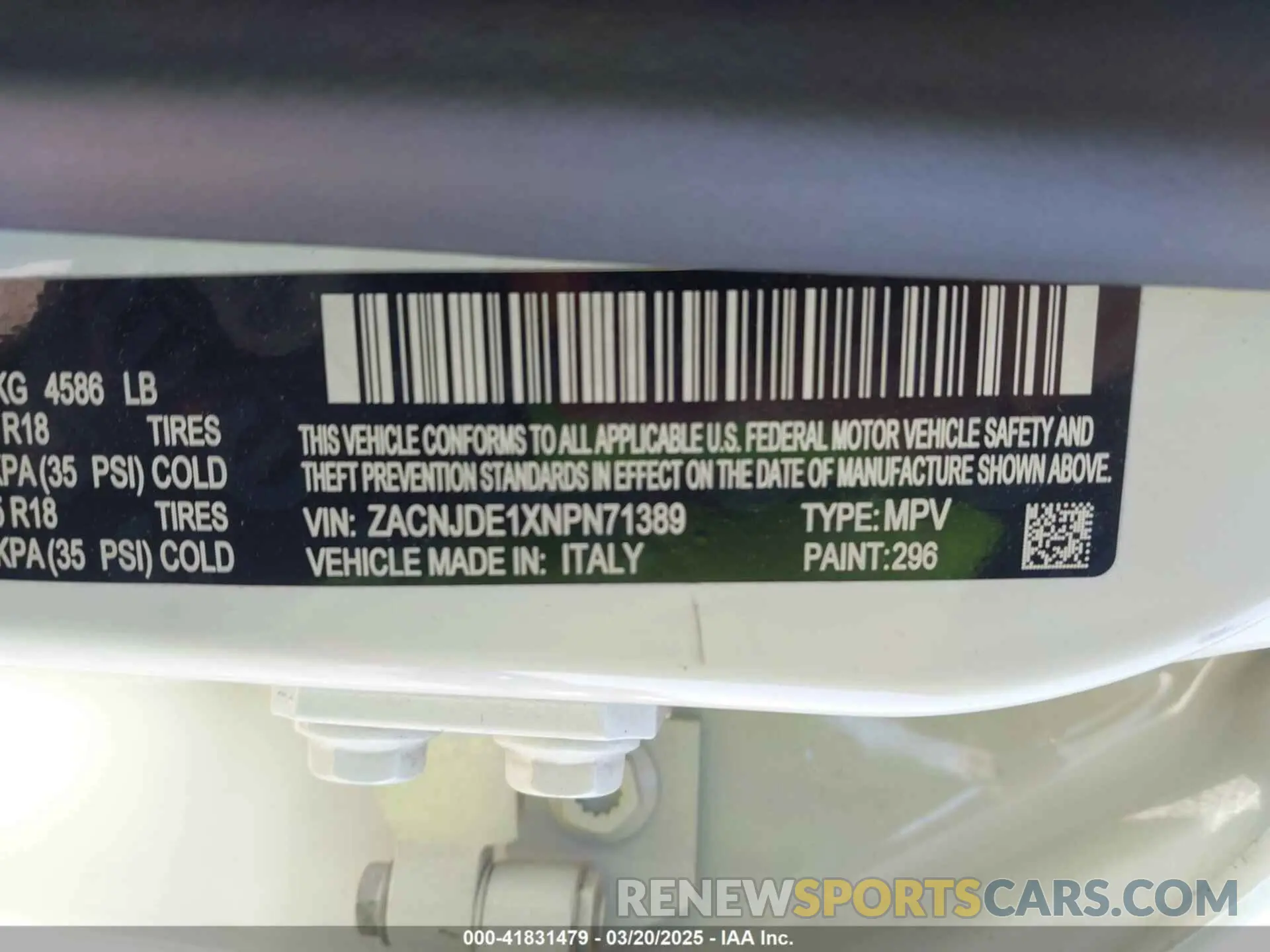 9 fotografías del automóvil dañado ZACNJDE1XNPN71389 JEEP RENEGADE 2022