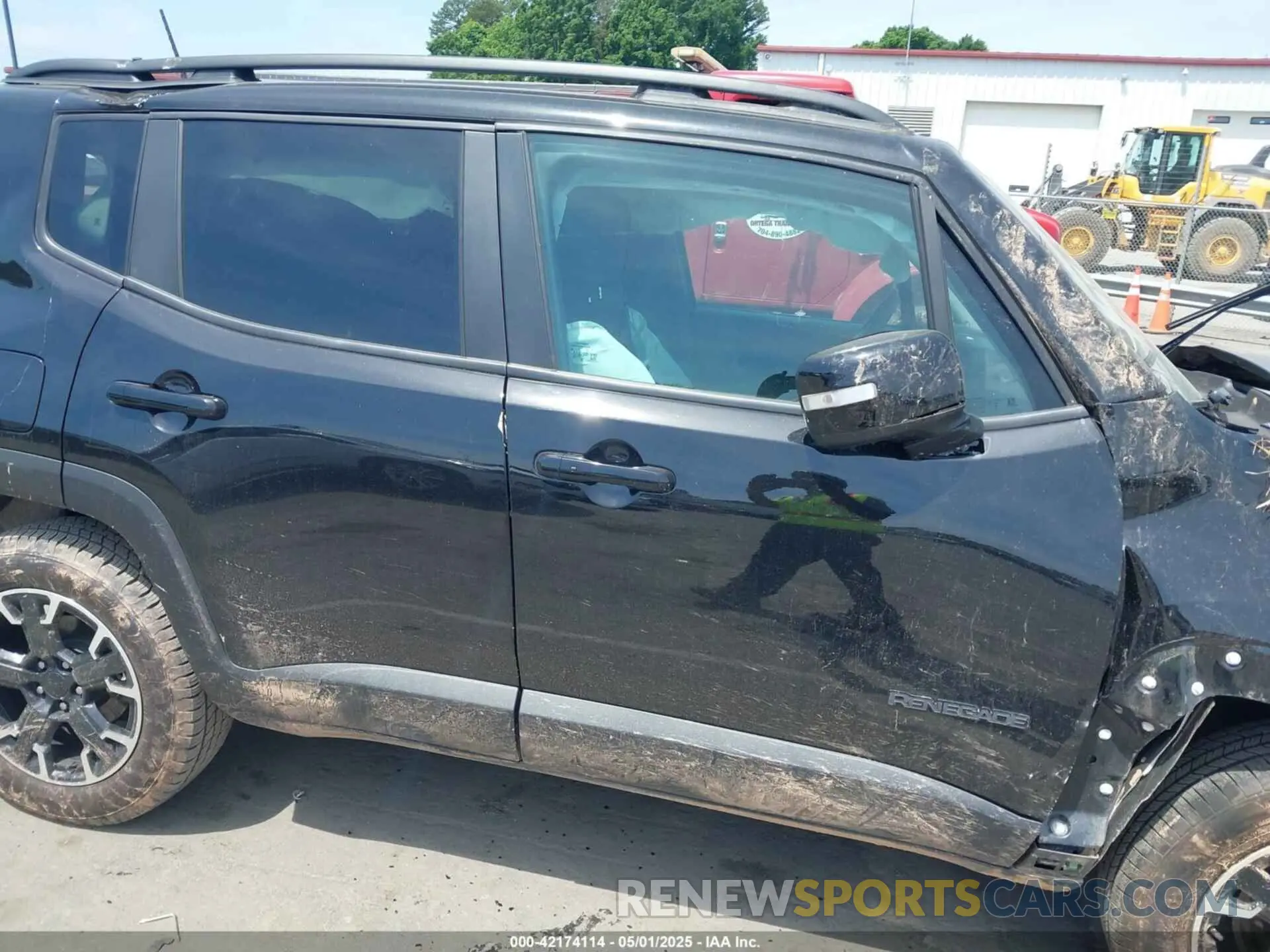 13 fotografías del automóvil dañado ZACNJDB10PPP71320 JEEP RENEGADE 2023