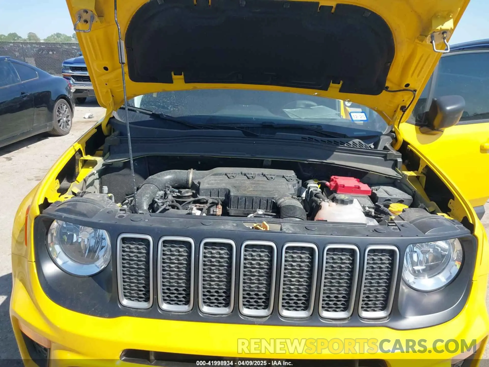 10 fotografías del automóvil dañado ZACNJDB11PPP62206 JEEP RENEGADE 2023