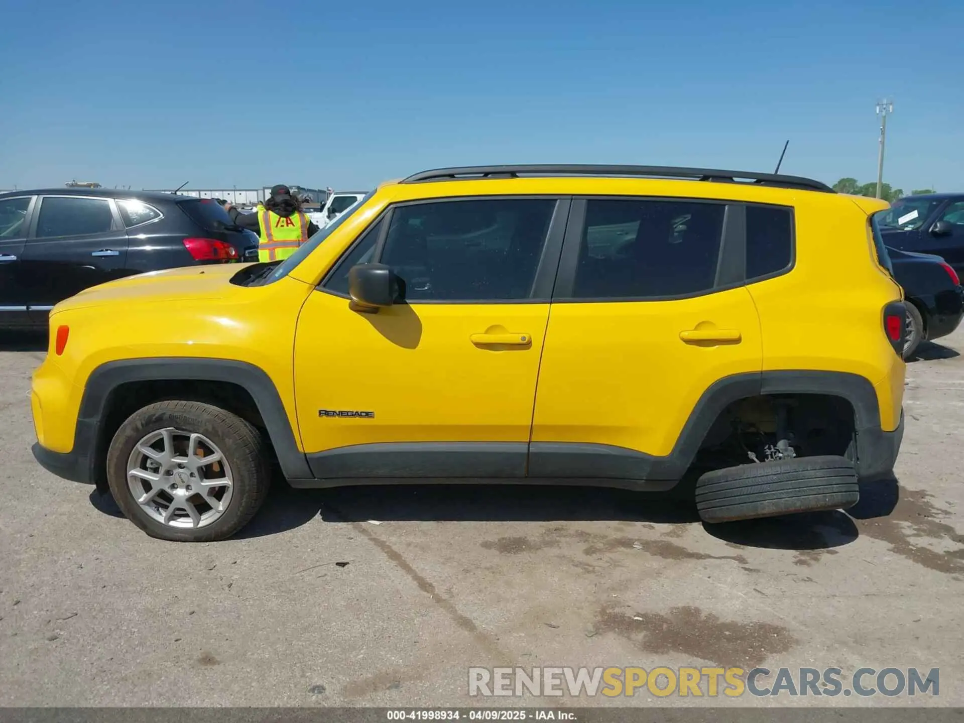 15 fotografías del automóvil dañado ZACNJDB11PPP62206 JEEP RENEGADE 2023