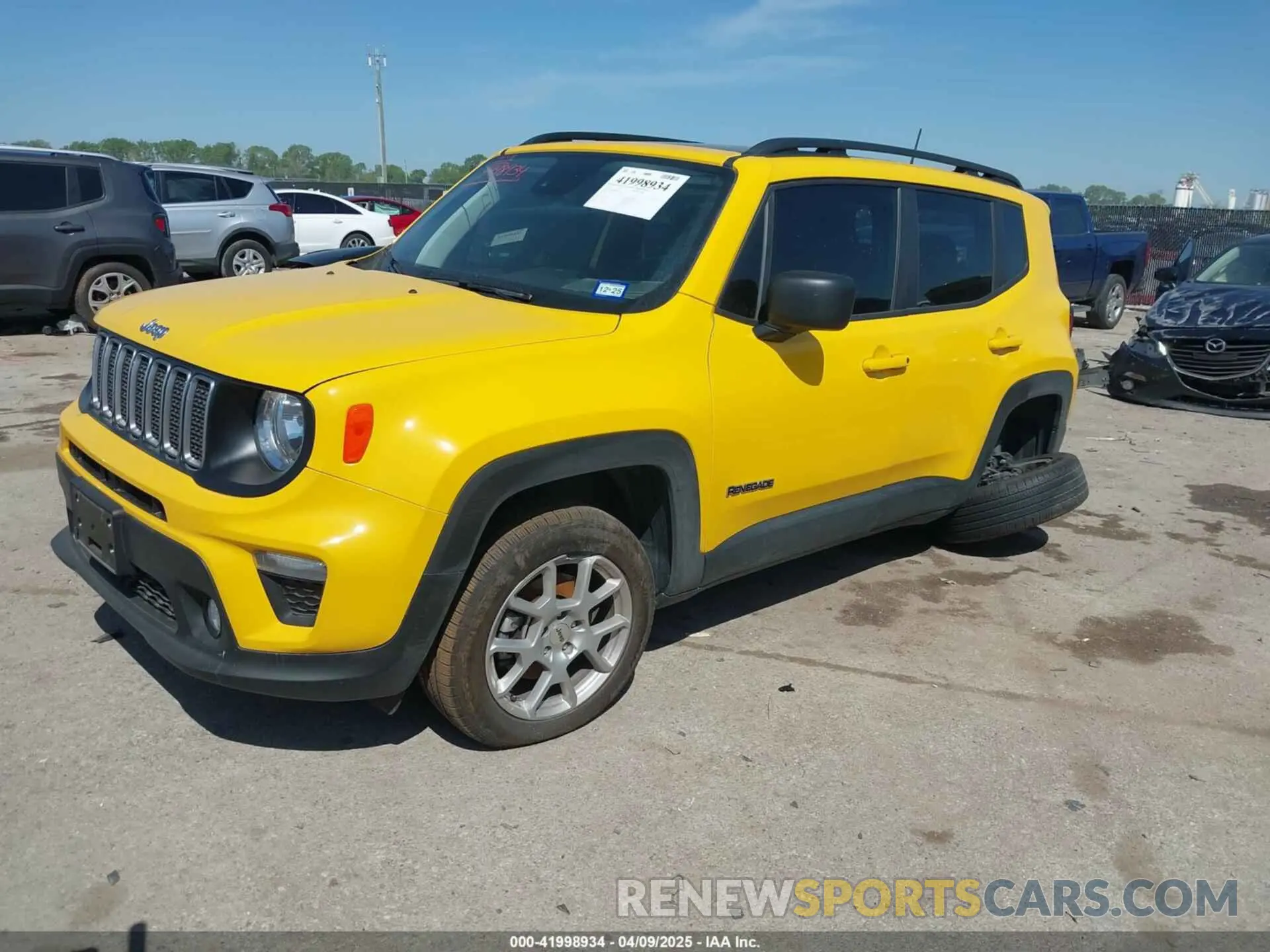 2 fotografías del automóvil dañado ZACNJDB11PPP62206 JEEP RENEGADE 2023