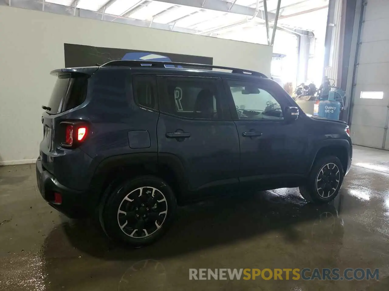 3 fotografías del automóvil dañado ZACNJDB11PPP69415 JEEP RENEGADE 2023