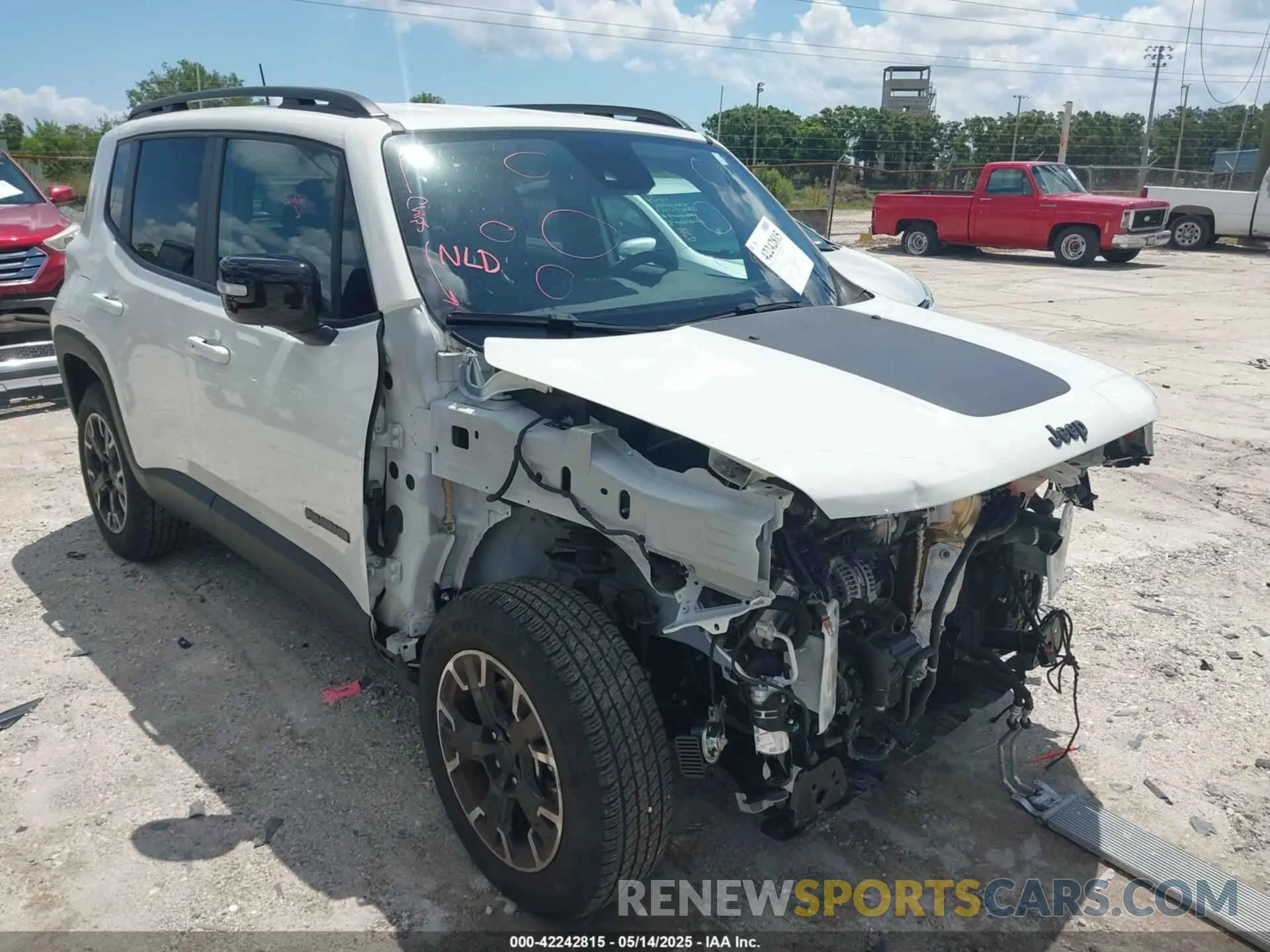 6 fotografías del automóvil dañado ZACNJDB12PPP39095 JEEP RENEGADE 2023