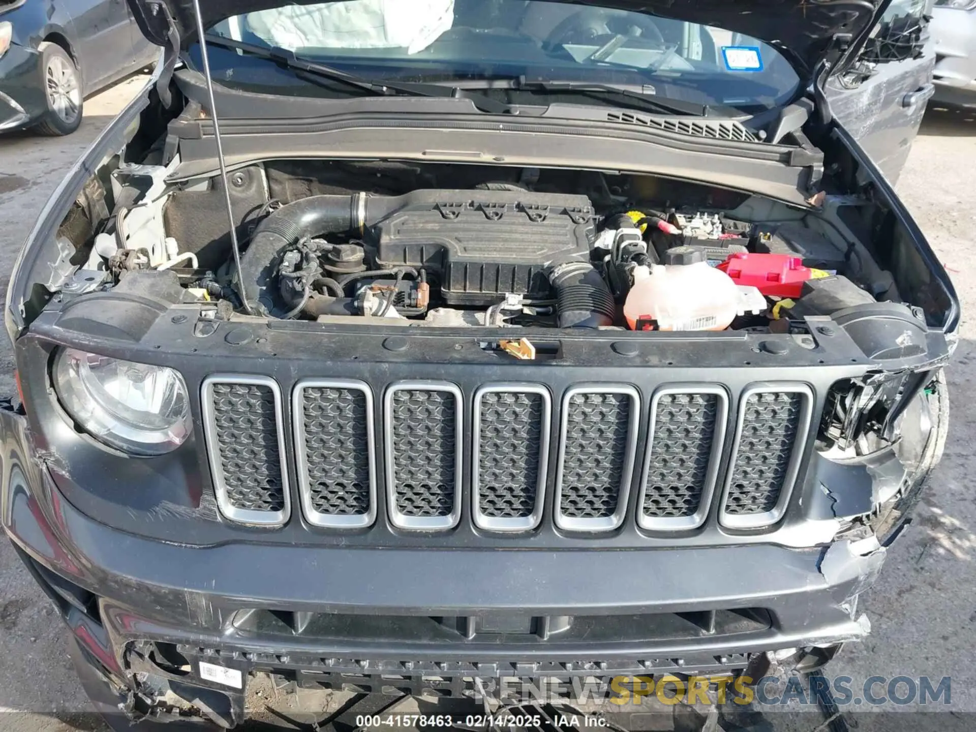 10 fotografías del automóvil dañado ZACNJDB12PPP60061 JEEP RENEGADE 2023