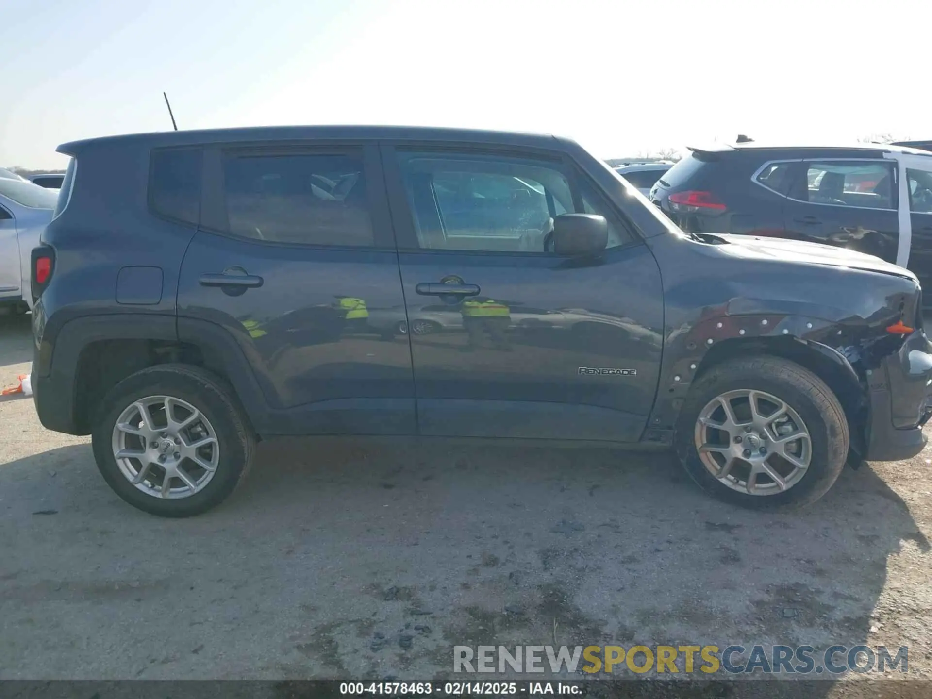 12 fotografías del automóvil dañado ZACNJDB12PPP60061 JEEP RENEGADE 2023