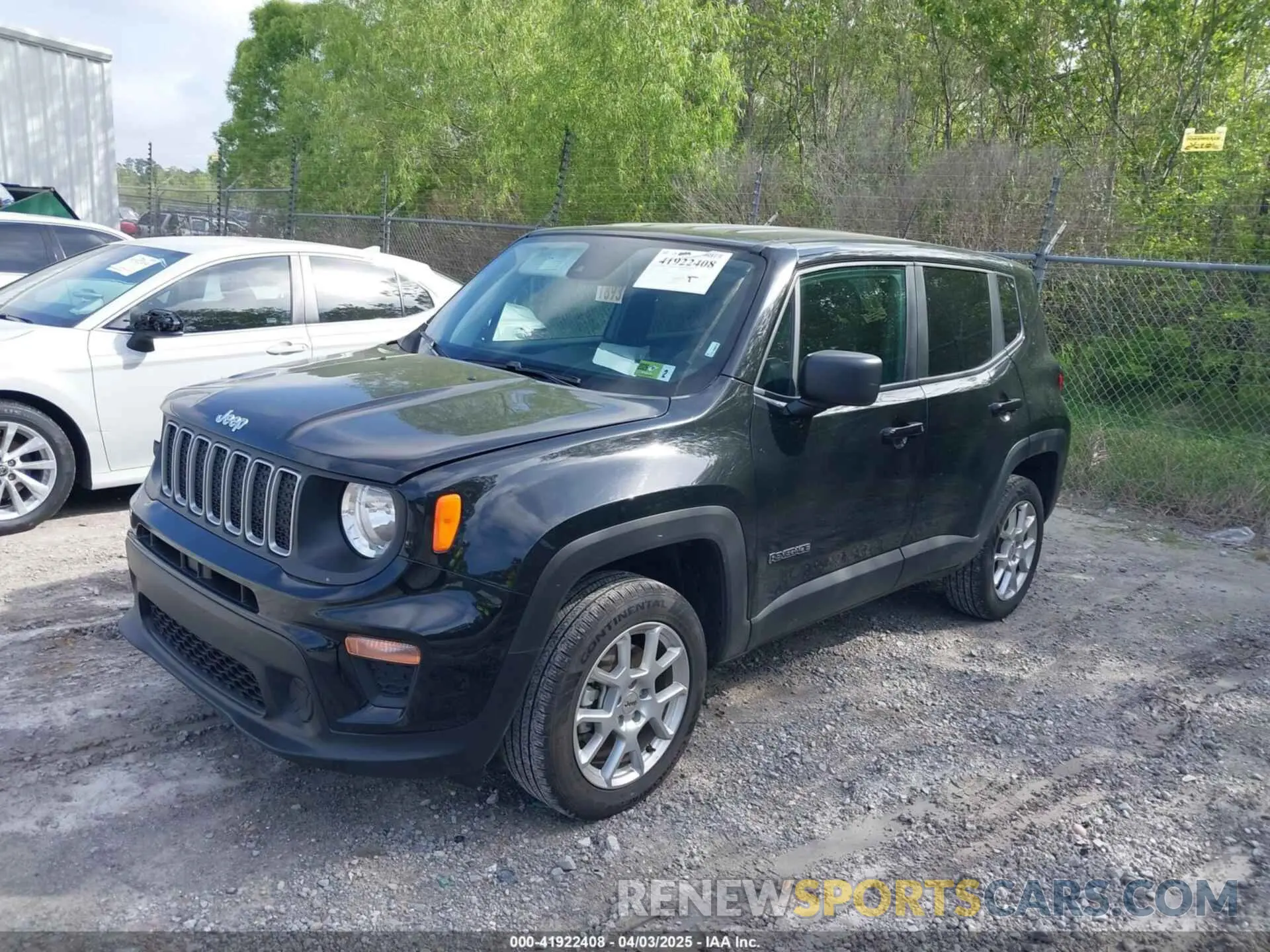 2 fotografías del automóvil dañado ZACNJDB12PPP72694 JEEP RENEGADE 2023