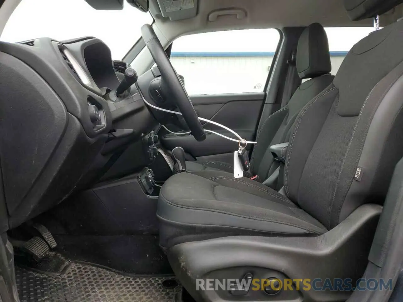 7 fotografías del automóvil dañado ZACNJDB13PPP31264 JEEP RENEGADE 2023