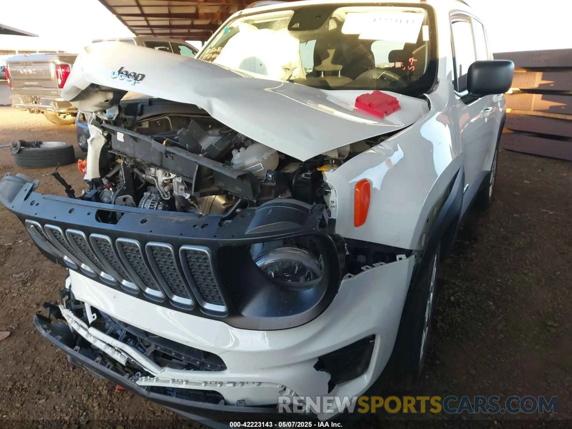 6 fotografías del automóvil dañado ZACNJDB13PPP32981 JEEP RENEGADE 2023