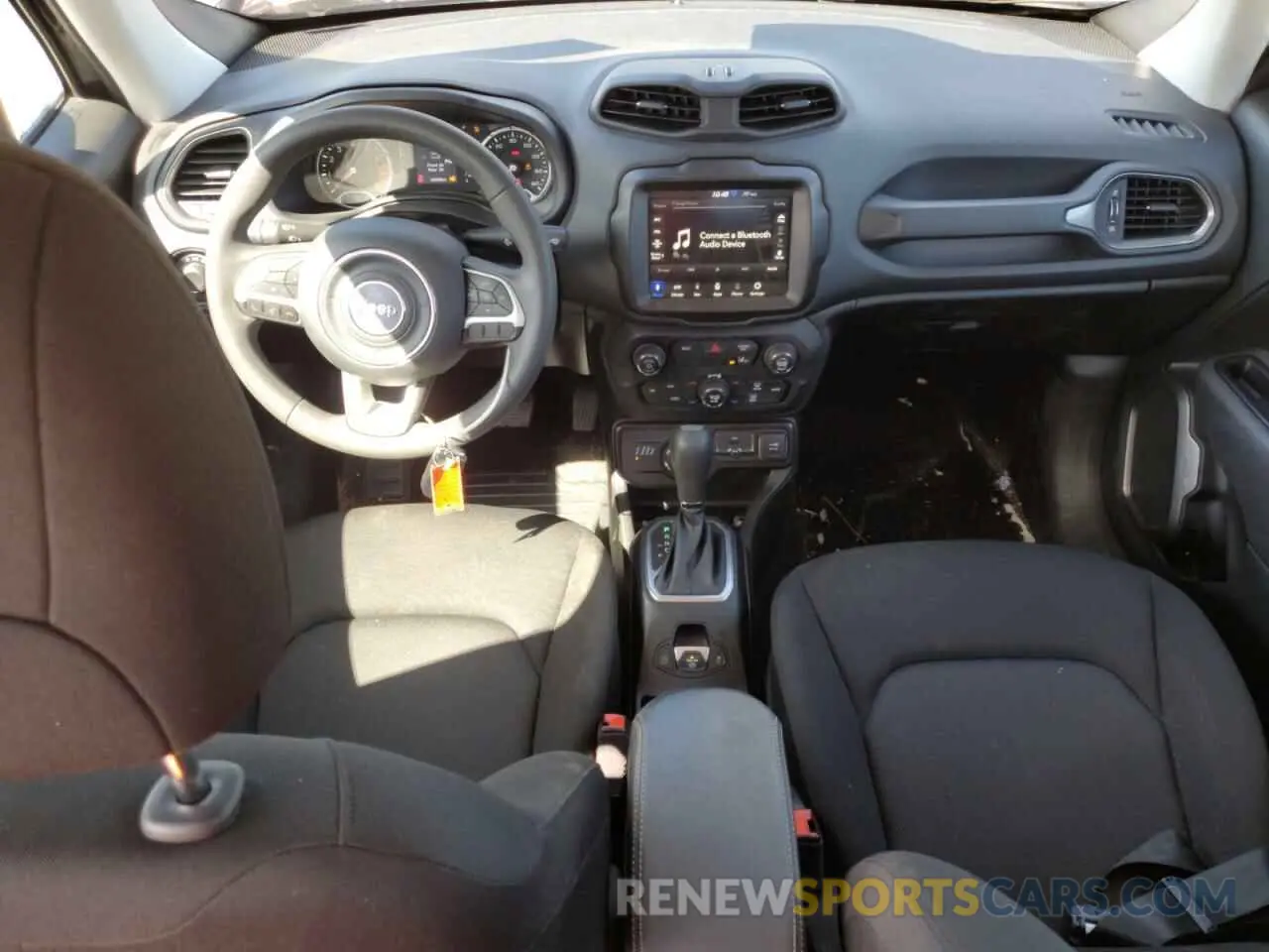 8 fotografías del automóvil dañado ZACNJDB13PPP35489 JEEP RENEGADE 2023