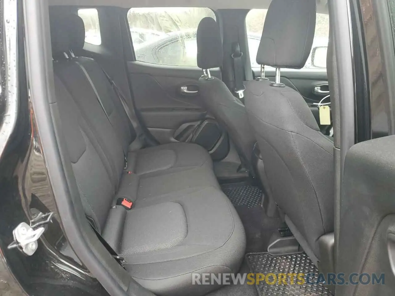 10 fotografías del automóvil dañado ZACNJDB16PPP57566 JEEP RENEGADE 2023