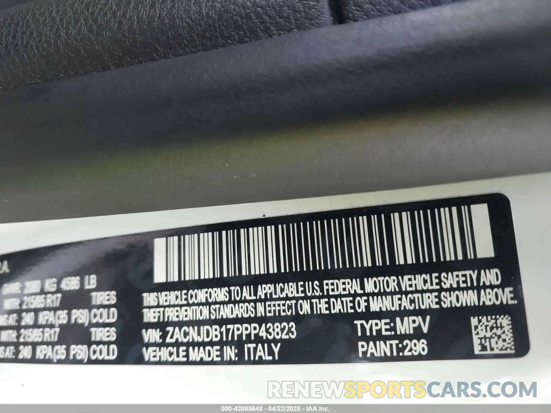 9 fotografías del automóvil dañado ZACNJDB17PPP43823 JEEP RENEGADE 2023