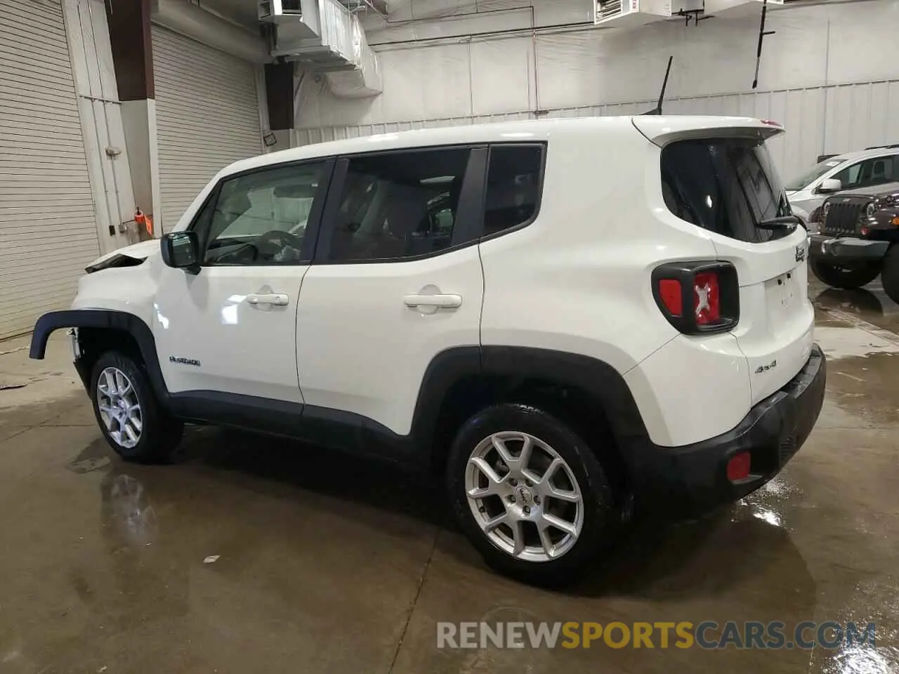 2 fotografías del automóvil dañado ZACNJDB17PPP71055 JEEP RENEGADE 2023