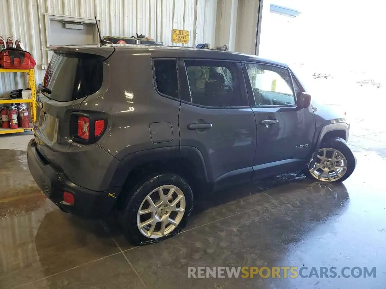 3 fotografías del automóvil dañado ZACNJDB18PPP69752 JEEP RENEGADE 2023