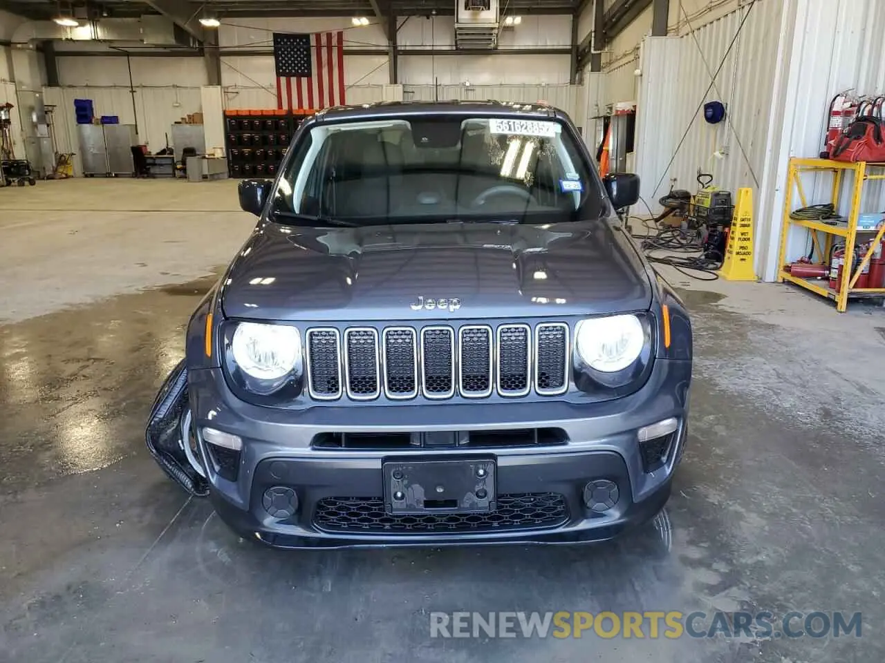 5 fotografías del automóvil dañado ZACNJDB18PPP69752 JEEP RENEGADE 2023