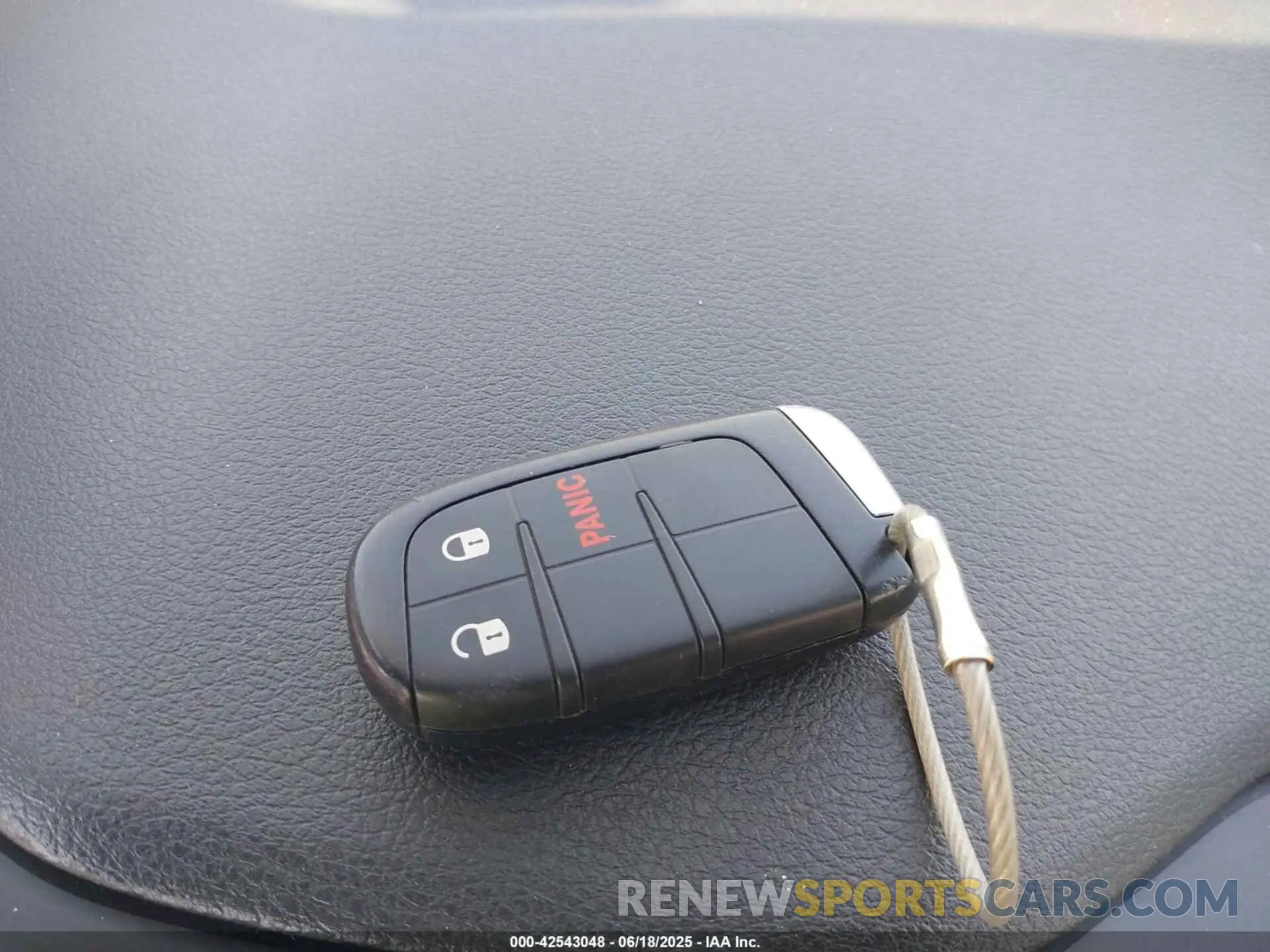 11 fotografías del automóvil dañado ZACNJDB1XPPP68568 JEEP RENEGADE 2023