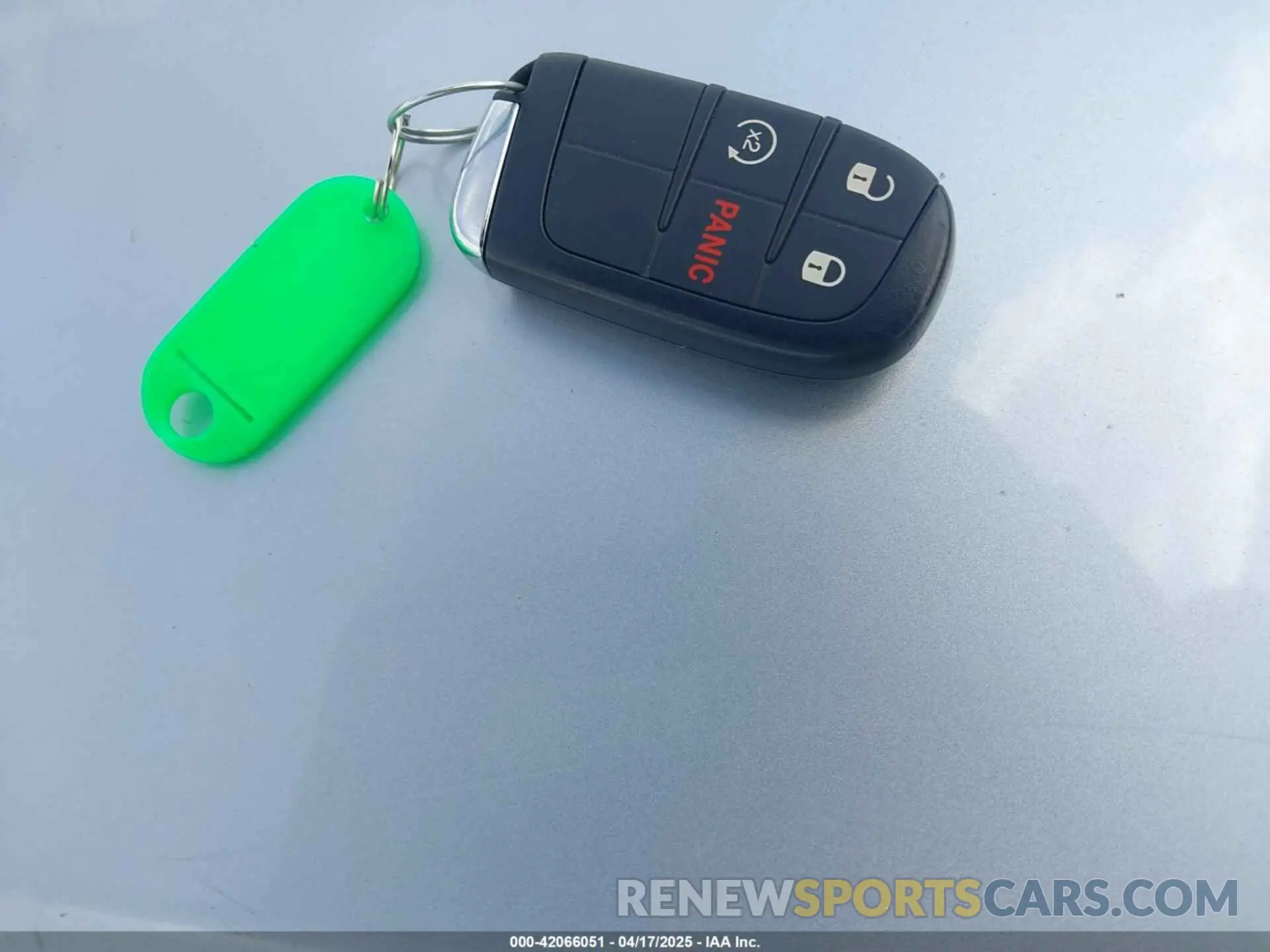 11 fotografías del automóvil dañado ZACNJDC11PPP15305 JEEP RENEGADE 2023